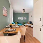 Vivi's Seaside Appartamento Durrës