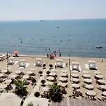 Vivi's Seaside * Durrës
