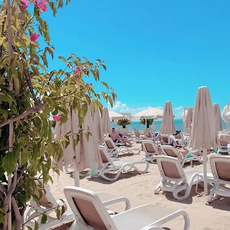 Vivi's Seaside * Дуррес